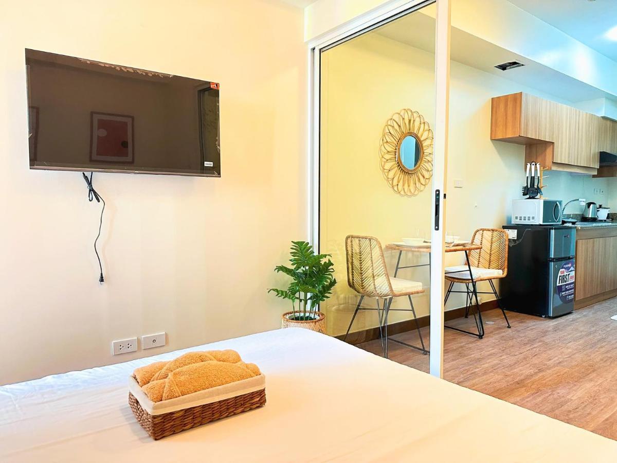 1Br Prisma Residences Dmci Stylish Condo Pasig City Exterior foto